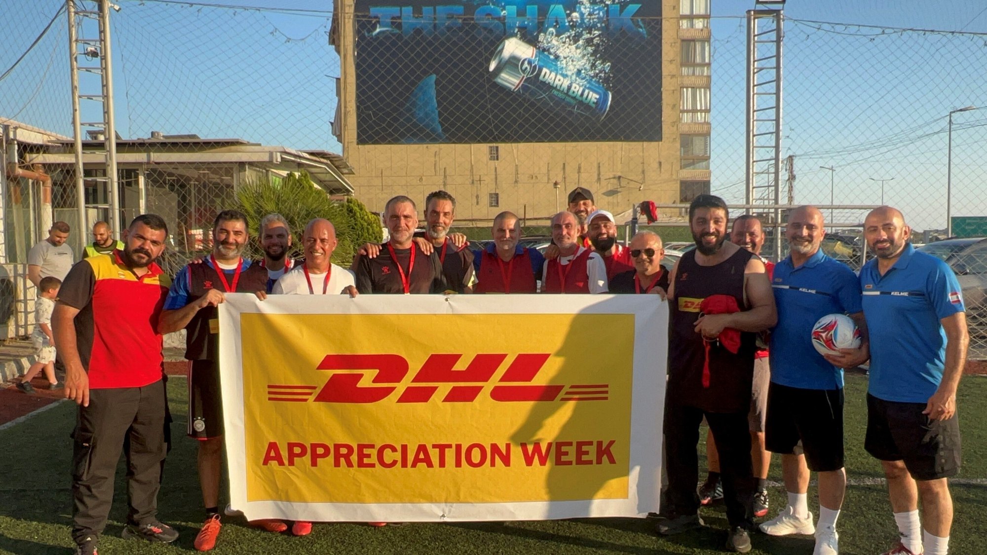 DHL_5