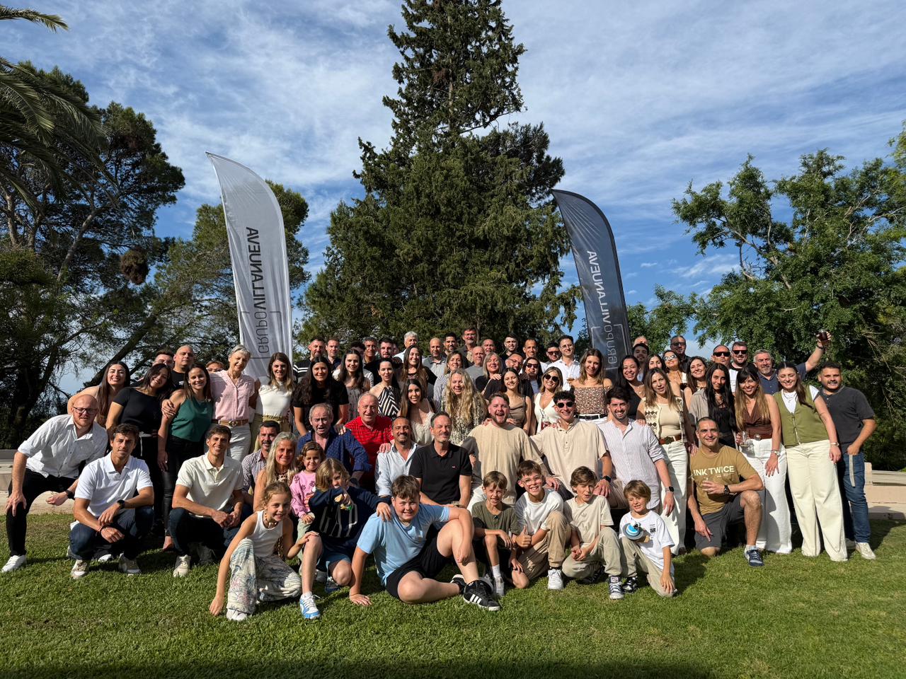 GRUPO VILLANUEVA 3