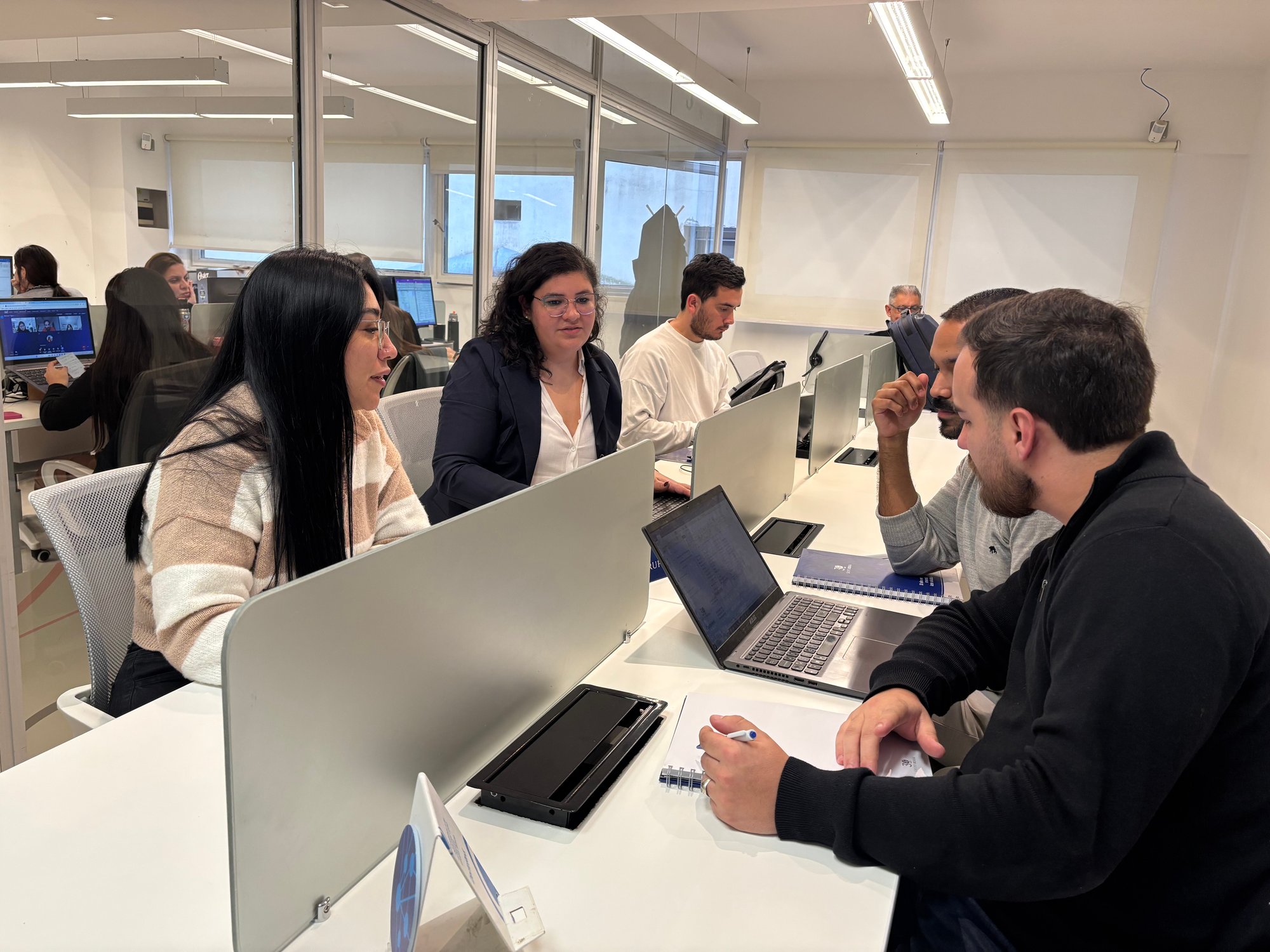 Grupo ROI SA 3
