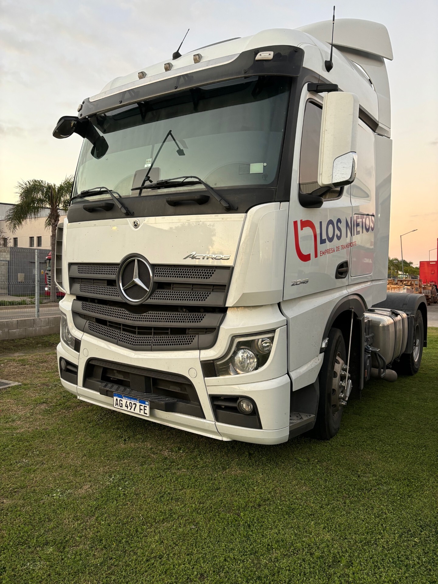 Transporte Los Nietos 6